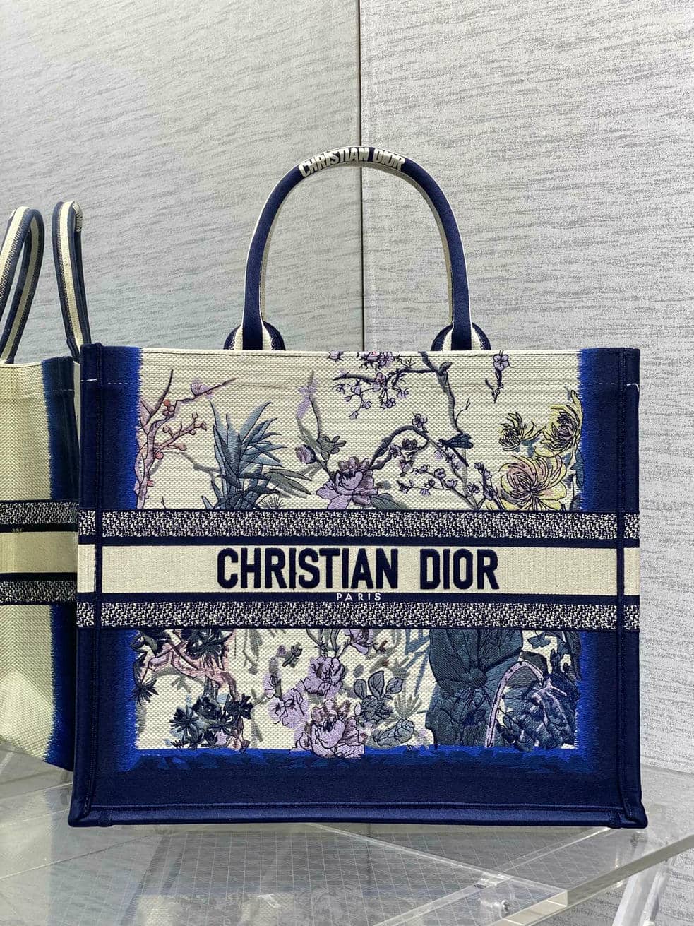 2025New Tote 00115